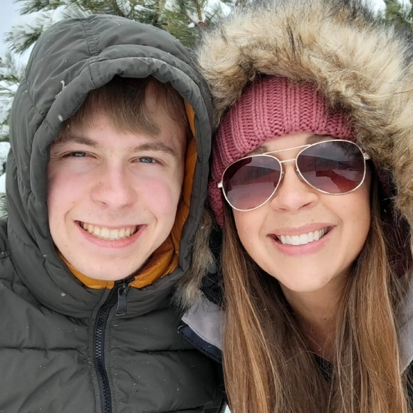 Meet your Posher, Sara - Picture 6 of 8